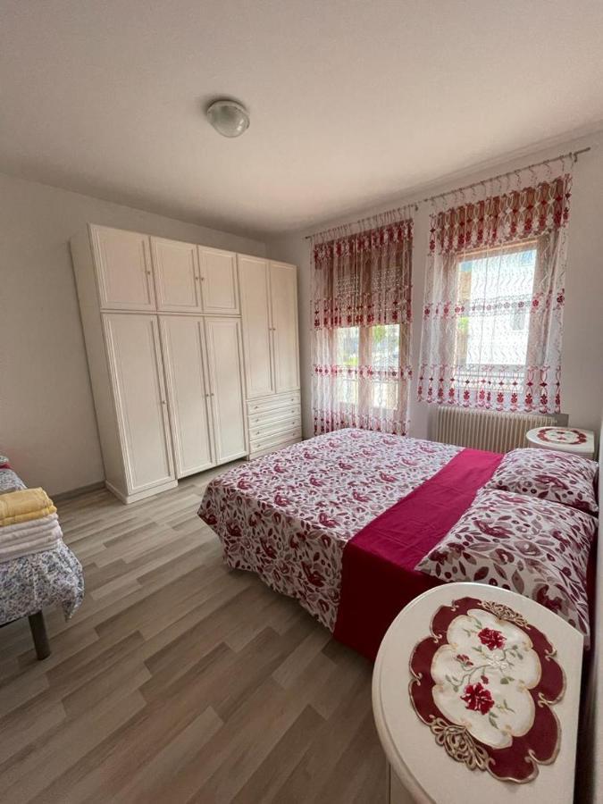 Apartamento Palazzina Rosa Spormaggiore Exterior foto