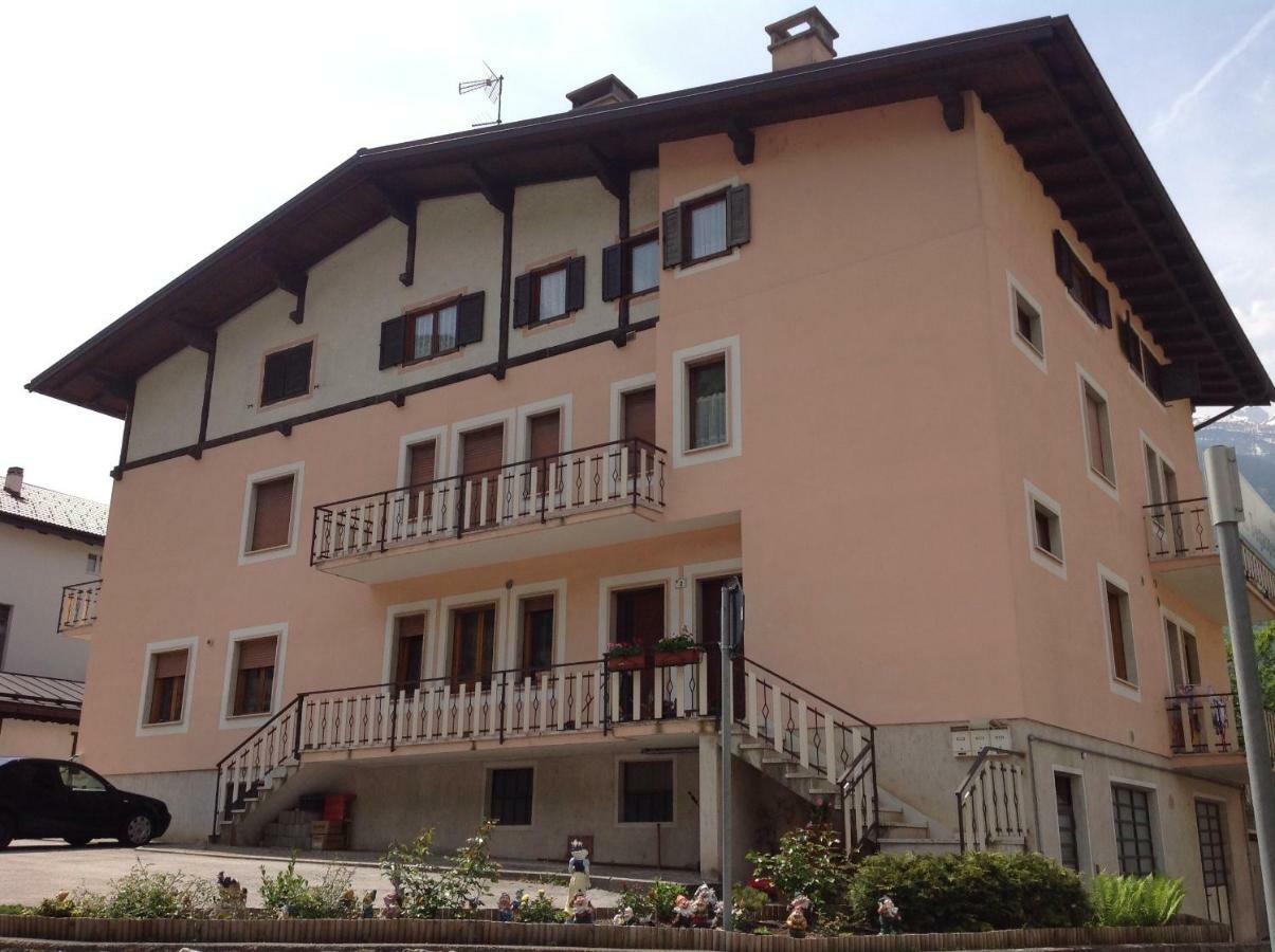 Apartamento Palazzina Rosa Spormaggiore Exterior foto